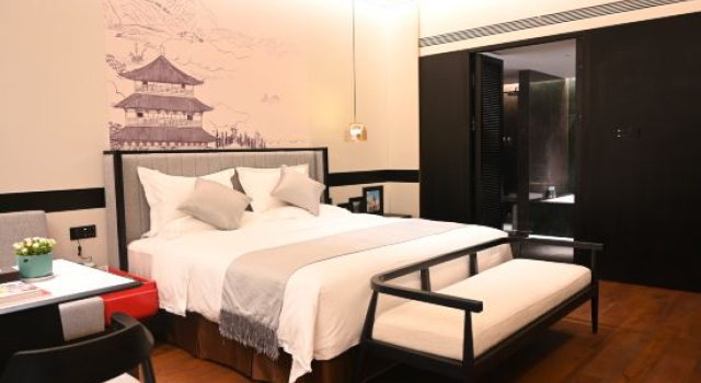 Люкс Xi'an Jiaotong University Academic Exchange Center · Nan Yang Hotel