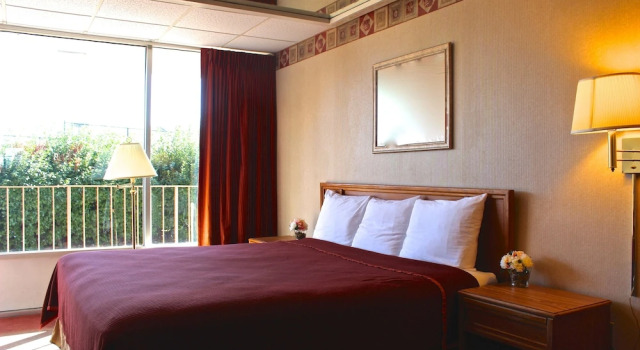 Номер Deluxe Regency Inn Richmond