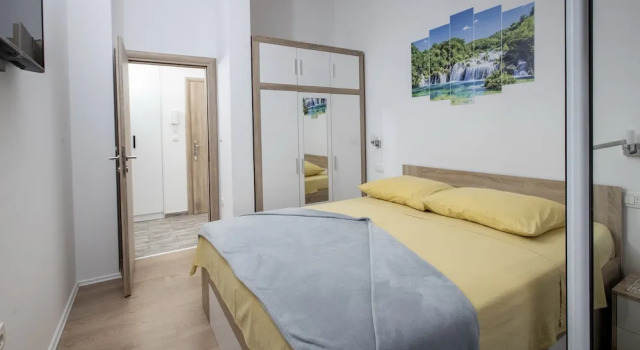 Apartment Mia, Prenota Appartamento Splitska 