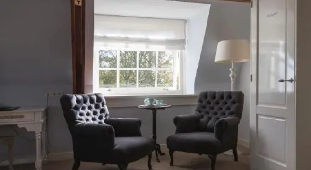 B & B Hotel The Baron Crown, Забронировать Отель Отели Хэусдэунен 3 звезды, рядом с Маяк Ден-Хелдера, 3*