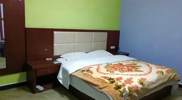 Jiuheng Apartment (Zhaoyang No.1 Middle School Branch), Boek Appartement Hotels in Zhaotong met parkeren, Parkeren