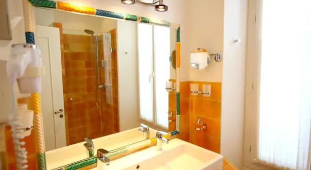 Семейный номер Standard Hotel Royal Bon Repos