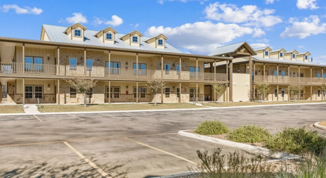 Old Mills Resort OM A4, Забронировать Курортный отель Курортные отели Нью-Браунфелс, Курортный отель