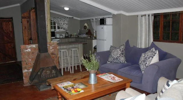 Midlands Inverness Cottages, Забронировать Отель Балгован Lions River