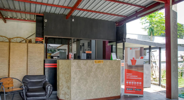 RedDoorz near Paralayang Batu