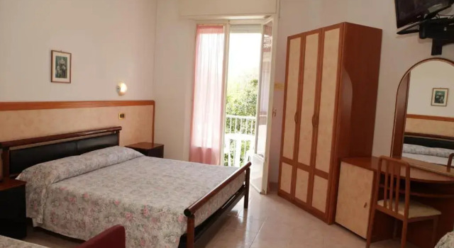 Номер Comfort Hotel Parigi