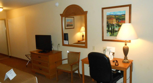 Wintergarden Inn, Rezerwuj Hotel Crystal City Teksas
