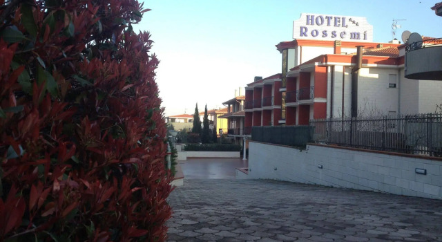 Hotel Ristorante Rossemi, Rezerwuj Hotel San Marco in Lamis Gargano