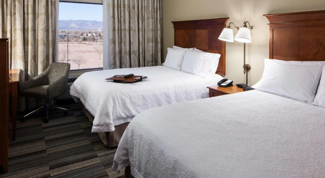 Четырёхместный номер Standard Hampton Inn & Suites Colorado Springs/I-25 South