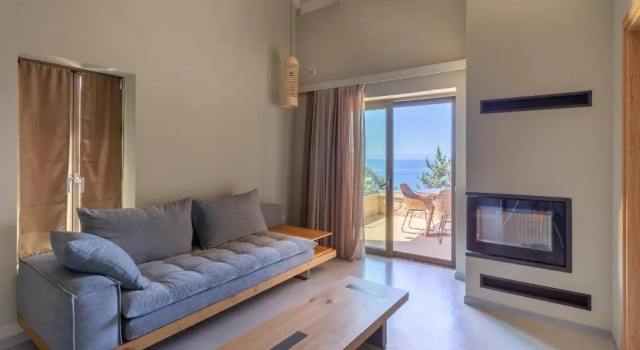 Люкс Superior Diapori Suites Hotel