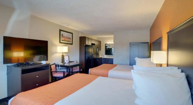 Четырёхместный номер Standard North Platte Inn and Suites