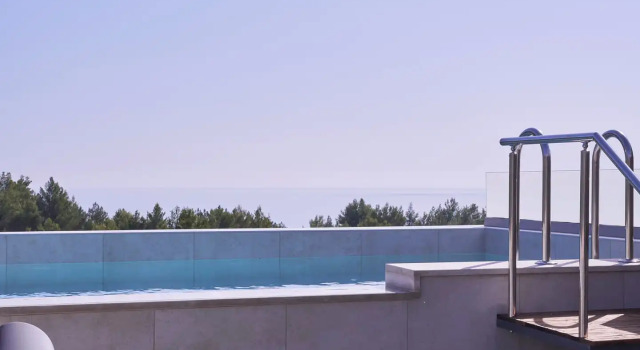 Полулюкс с видом на море Celestial All Suites