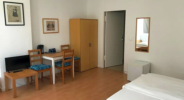 Четырёхместный номер Standard с красивым видом из окна City Inn