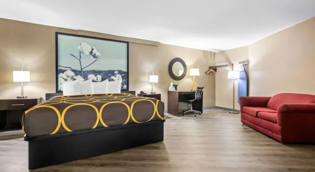 Двухместный люкс Super 8 by Wyndham Homewood Birmingham Area