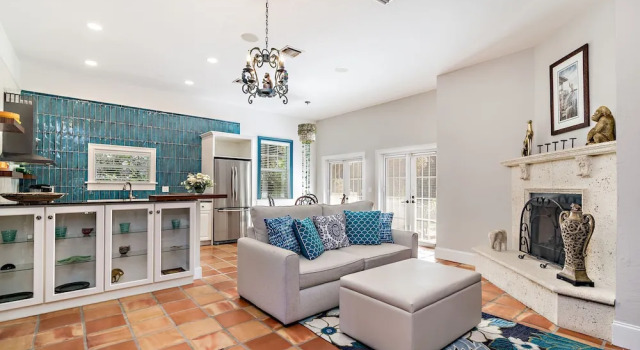 Апартаменты Superior Grandview Gardens