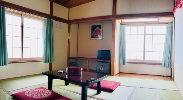 Yamakyuso, Buchen Sie Pension Hotels in Koshinetsu mit Parkplatz, Parkplätze