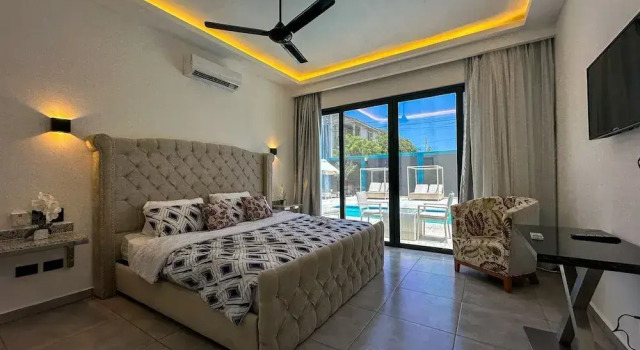 Люкс Instyle Residences at Rizz Suites