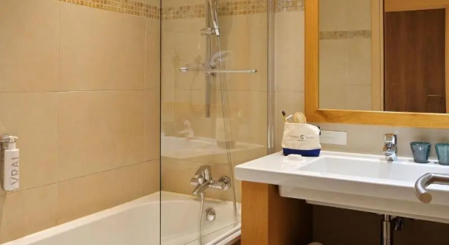 Двухместный номер Standard с балконом Hotel Costa Salina