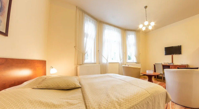 Luxo quarto Villa A. Malka
