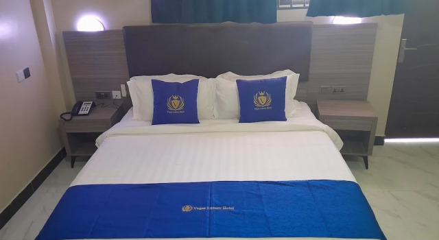 Номер Standard VEGAS LUXURY HOTEL