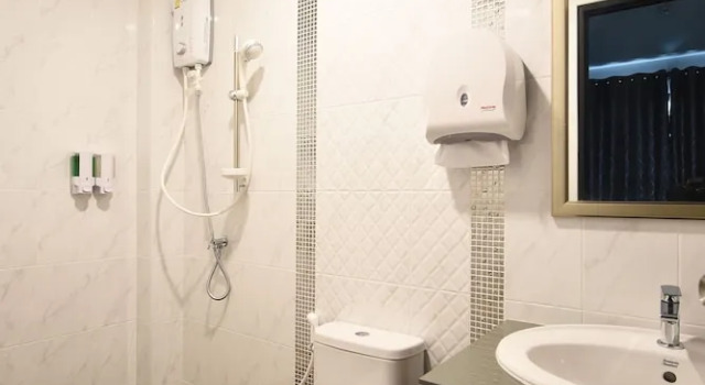 Номер Standard с балконом KOKO Hostel- Adults Only