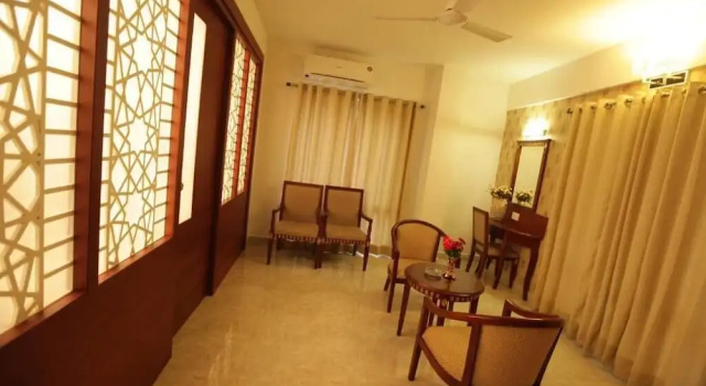 Двухместный люкс Grand Grand Cascade Chennai