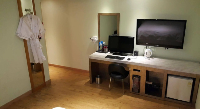 Pyeongtaek Bene Hotel, Prenota Hotel Hotel a Gyeonggi-do con parcheggio, Parcheggio