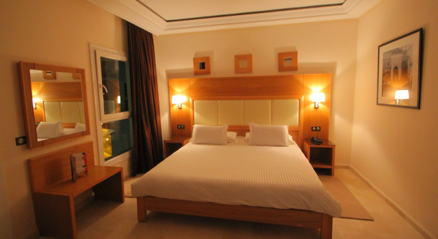 La Paloma, Rezerwuj Hotel Hotele w Tanger-Tetouan z parkingiem, Parking