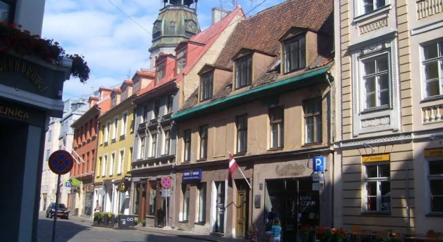 Agency STES Latvia - Riga, Забронировать Апартаменты/квартира Центр Рига, рядом с Порт Риги
