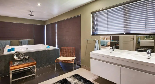 Апартаменты Executive Dynasty Forest Sandown Serviced Apartments & Self Catering Hotel
