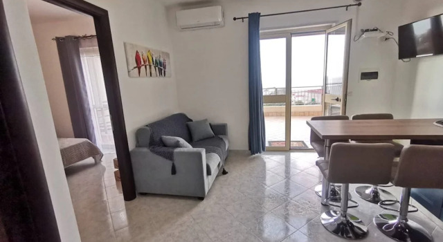 Casa Makarov - Penthouse Sea View, Varaa Hotelli Pizzo Calabria