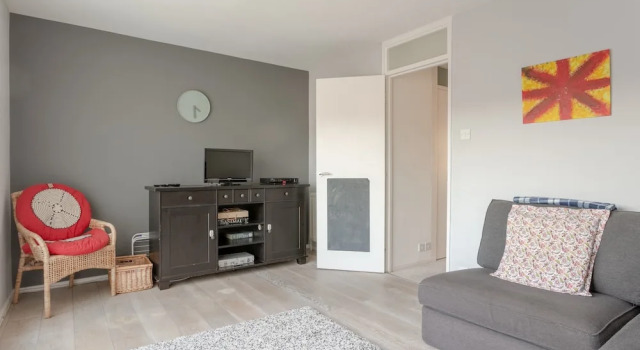 Modern 3 Bedroom Family Home in Hackney, Забронировать Дом для отпуска Коттеджи Большого Лондона, Коттедж
