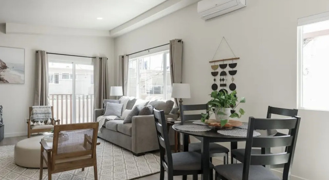 The Rosemont IV - La Jolla Ocean View Retreat