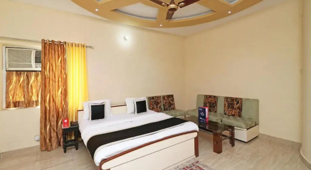 Hotel Nirmal Palace, Забронировать Отель Отели Канпура с завтраком, Завтраки