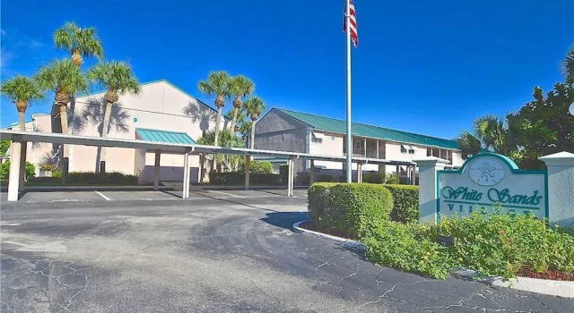 White Sands Village 205 - Two Bedroom Condo