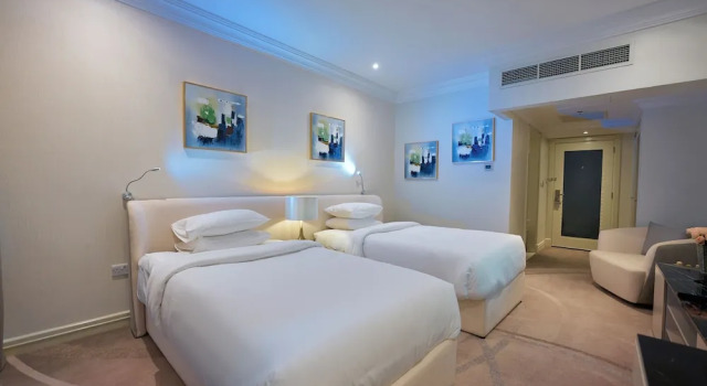 Premium Twin room Wyndham Grand Regency Doha