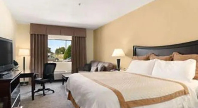 Ramada Mccomb, Boek Hotel McComb Mississippi