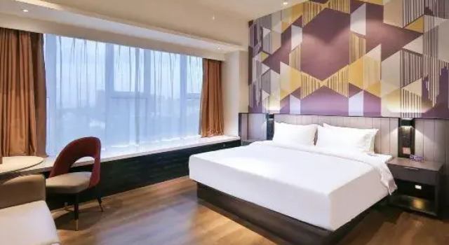 Люкс World Lihao Hotel (Jinan Zhangqiu Railway Station Mingshui Ancient Town)