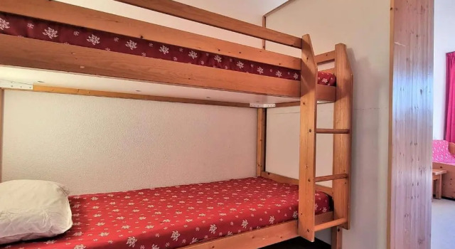 Appartement Le Dévoluy, 2 pièces, 4 personnes - FR-1-525-221, Забронировать Апартаменты/квартира Ле-Деволюи Hautes-Alpes, рядом с Горнолыжный курорт СюперДеволюи