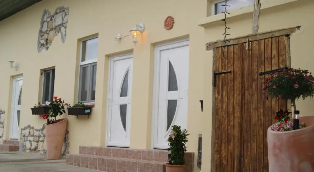 Familienferienhaus Amelie, Rezerwuj Apartament Mörbisch am See 