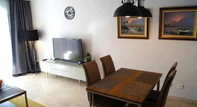 ALOHA - Espectacular Apartamento con 3 piscinas, 3 terrazas y parking