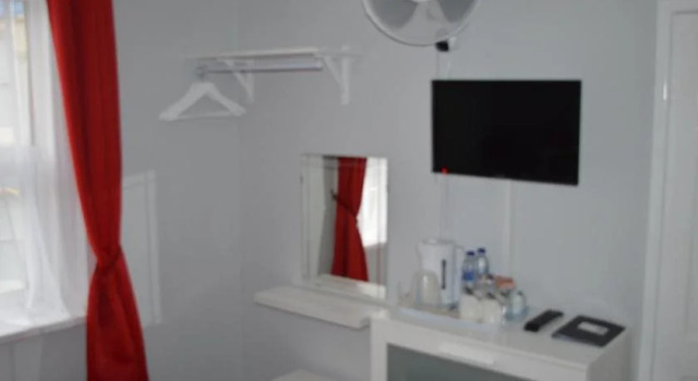 Brierley Guest House, Забронировать Гостевой дом Уэймут Jurassic Coast