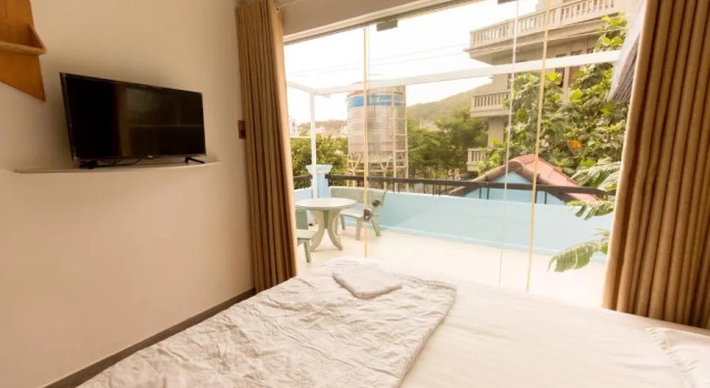 Полулюкс Thuan Hoa Hotel