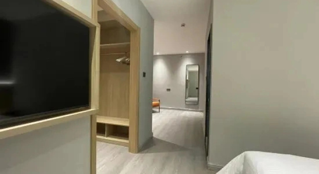 Двухместный люкс Deluxe с видом на улицу Jinjiang Inn Shanghai Fengxian Nanqiao Road