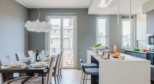 Casa Grey Contemporary Penthouse, Buchen Sie Ferienwohnung Lucca Toskana