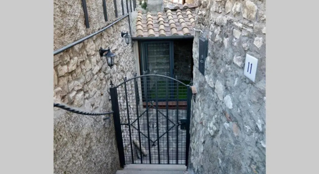 "Le Pietre Silenti" Antica Dimora Del 1300' (Adults Only), Rezervasyon Otel Lazio otoparklı oteller, Otopark