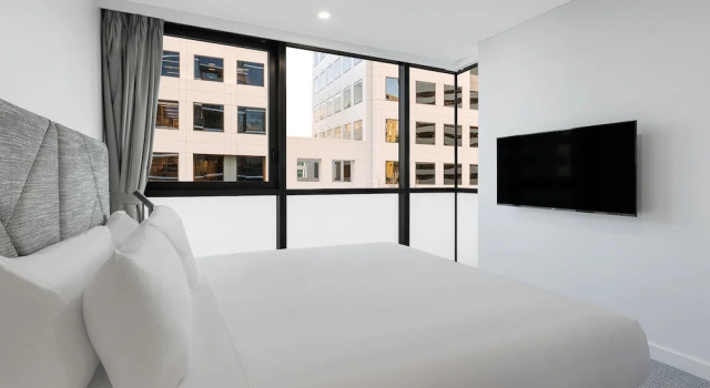 Люкс с 2 комнатами Meriton Suites Canberra