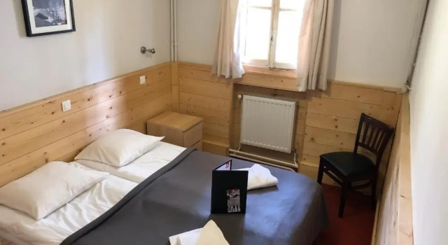 Четырёхместный номер Standard с 2 комнатами Klubhotel Le Refuge by Skinetworks