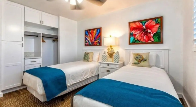 Menehune Shores, #220^ 2 Bedroom Condo by RedAwning