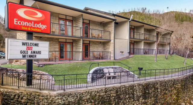 Econo Lodge Inn & Suites on the River, Забронировать Отель Отели Гатлинберг с завтраком, Завтраки